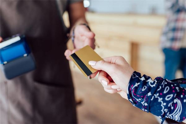 信用卡預借現金能取現嗎
